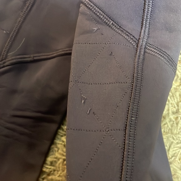 lululemon leggings - Picture 4 of 4